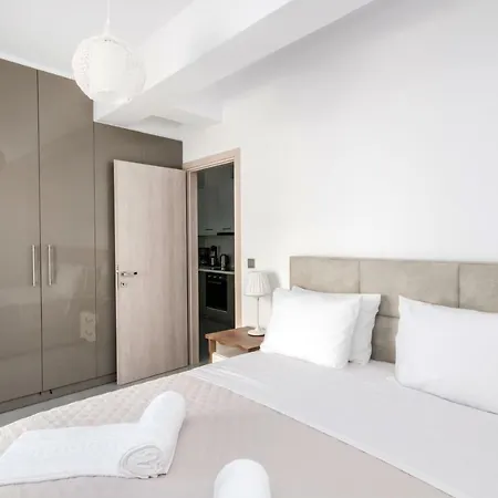 Lux 'n Comfort Apartment Tinos